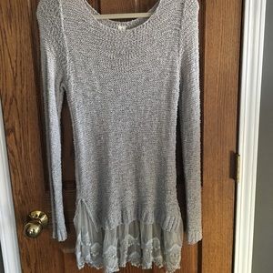 Gray Boutique Tunic-Sweater with Lace Detail